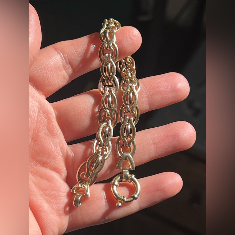 14k gold Large Fancy Clasp bracelet - Picture 3 of 10